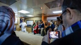 İzmir Büyükşehir Belediyesi’nin seyahatleri emeklilere nefes oluyor