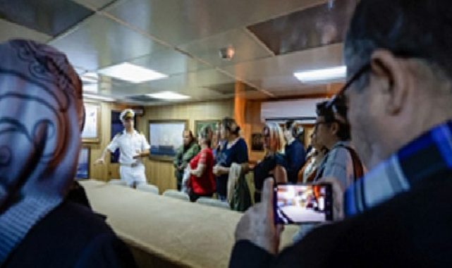 İzmir Büyükşehir Belediyesi’nin seyahatleri emeklilere nefes oluyor