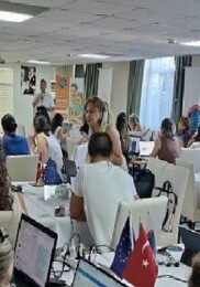 İzmir’de Erasmus+ Okul Eğitimi Akreditasyonu Tecrübe Paylaşım Çalıştayı Gerçekleştirildi