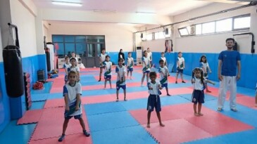 Kartepe’de 3 Bin 700 Öğrenci Sporla Buluştu