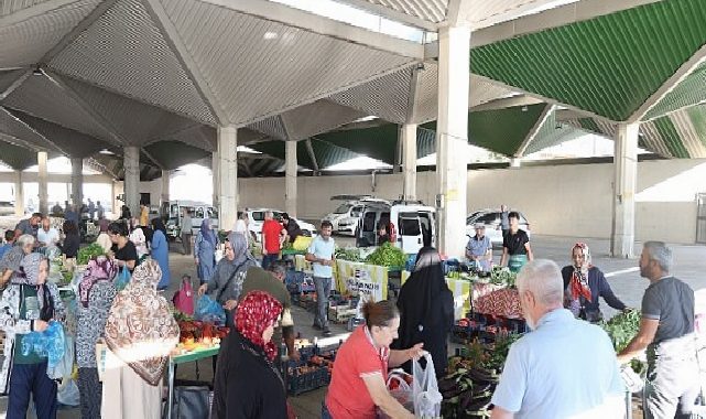 Konya Büyükşehir’in Yerli Eser Pazarı, Üretici ile Tüketiciyi Direkt Buluşturuyor