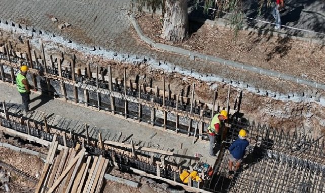 Lider Çerçioğlu’ndan Kuşadası’nda Altyapı Yatırımı