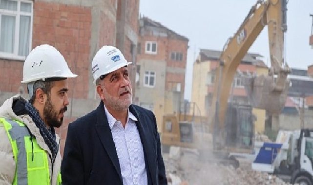 Lider Sandıkçı: “Laf değil, hizmet üretiyoruz”