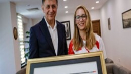 Lider Tugay, şampiyon okçu Dünya Yenihayat’ı ağırladı