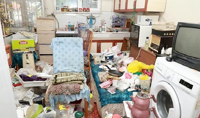 Osmangazi’de Berbat Koku Yayan Çöp Mesken Temizlendi