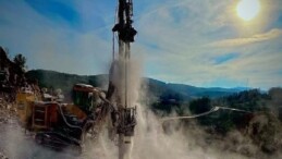 Taştan asfalta uzanan dev üretim