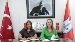 Türkiye’de bir birinci: Konak’ta bayan cinayetlerine karşı güçlü iş birliği
