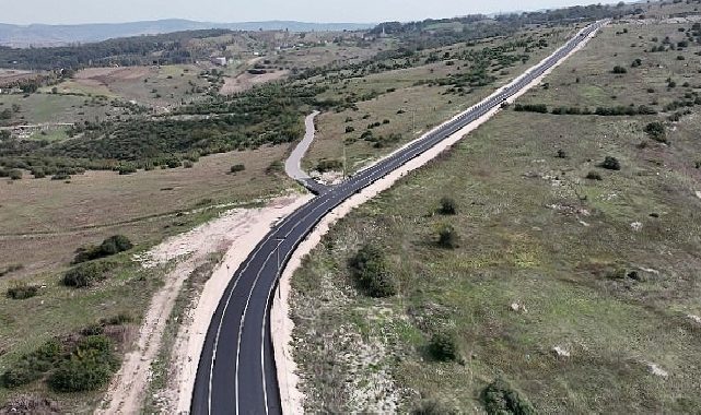 Akçaova Küme Yolu’nda 9,7 kilometrelik ilerleme
