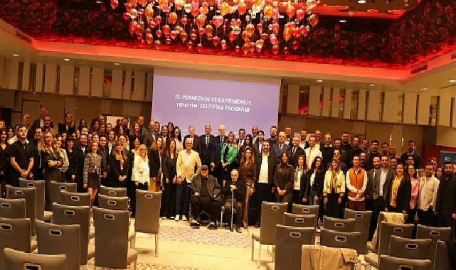 Alp Alkaş Perakende ve Gayrimenkul Merkezi 13. devrine yeniliklerle başladı