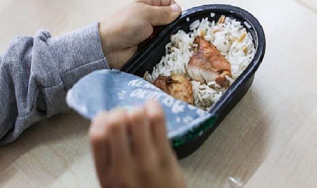 Çankaya’da 12 ilkokulda 1.865 öğrenciye öğlen yemeği dayanağı
