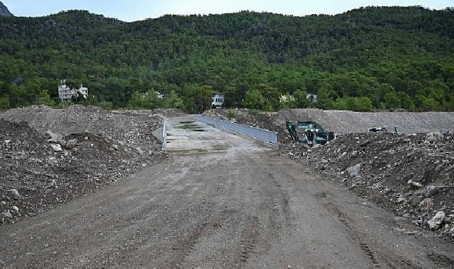 Çomaklar mevkisindeki köprü tamamlandı