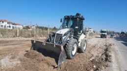 Çumra Belediyesi’nden Mavi Tünel Caddesi’nde Etraf Düzenlemesi Çalışması