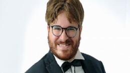 Dünyaca ünlü Türk Opera Sanatçıcı Tenor Sedat Can Öztoprak operanın kalbi Viyana’yı fethetti