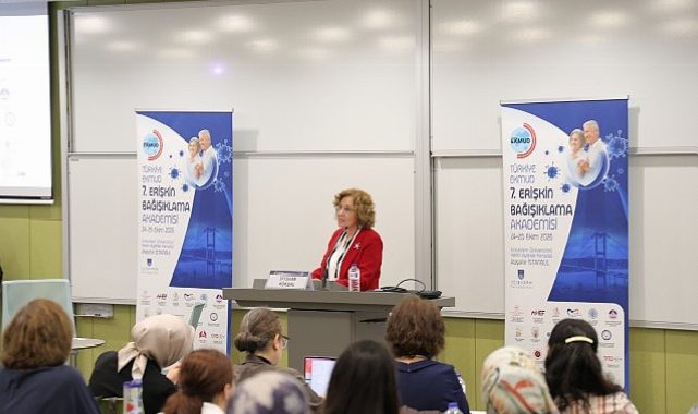 Erişkin Aşılamasıyla İlgili Son Gelişmeler Acıbadem Üniversitesi’nde Masaya Yatırıldı