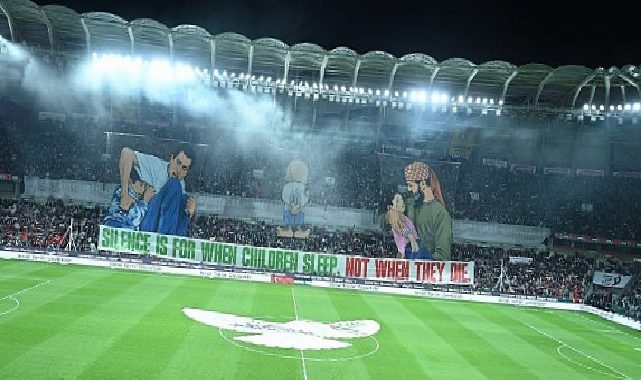 Filistin Milli Takımı ile Konyaspor’un Karşılaştığı Maçta Tüm Dünyaya Filistin’e Takviye İletisi Verildi