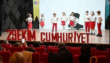 Final Okulları Kemer Şubesi’nde 29 Ekim Cumhuriyet Bayramı Coşkusu