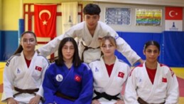 Genç judocuların maksadı olimpiyat madalyası