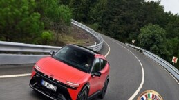 Hyundai IONIQ 3, 2027 Avrupa’da Yılın Arabası Finalisti Seçildi.