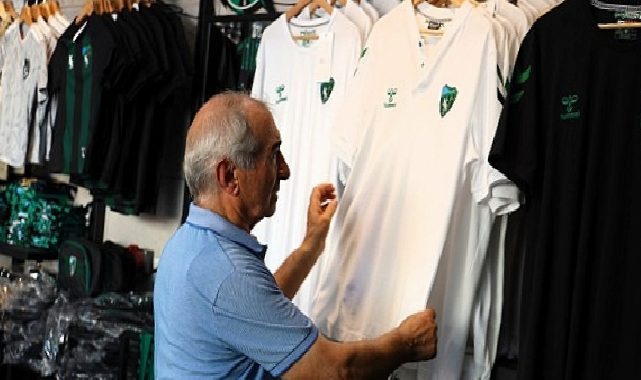 İlyas Amca, Mola Park’ta kendini konutunda hissediyor