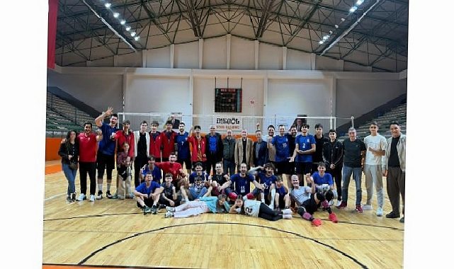 İnegöl Belediyespor Dolu Dizgin Yola Devam Ediyor
