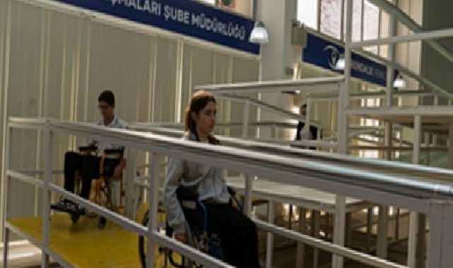 İzmir’de empati parkuru: Mahzurları deneyimleyerek fark ediyorlar