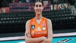 Karmen Aksoy Eczacıbaşı Peron İstanbul’da