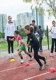 Karşıyaka’da 7’den 77’ye bayram coşkusu