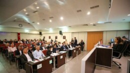 Karşıyaka’nın 6,6 milyar TL’lik 2027 bütçesine onay