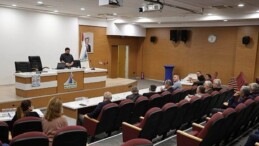 Kartepe’de Muhtar ve Azalara Sağlıklı Hayat Akademisi Eğitimi