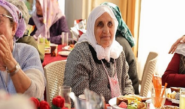 Keçiören’de Dünya Yaşlılar Günü Dolu Dolu Kutlandı