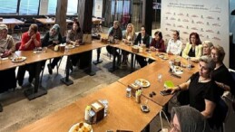 Kocaeli’de bayan muhtarlara sıfır atık semineri
