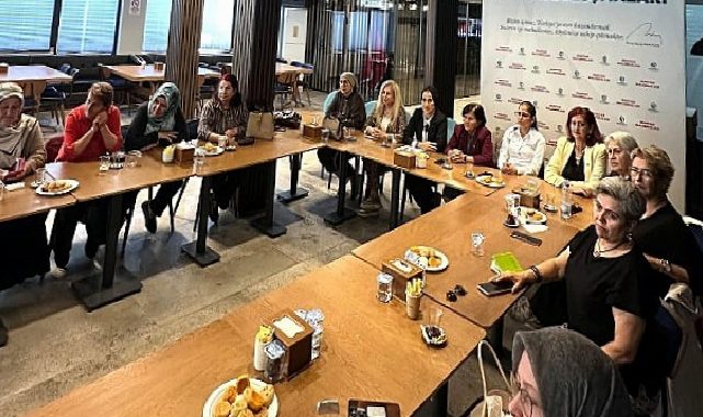 Kocaeli’de bayan muhtarlara sıfır atık semineri