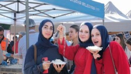 KOÜ’lü gençler Büyükşehir’le güç depoluyor; ‘Gelin Tanış Olalım’da cümbüş başladı