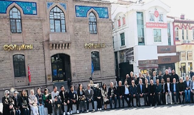 Lider Altay Mevlana Caddesi’nde Yürütülen Etraf Düzenleme Çalışmasını İnceledi