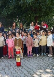 Lider Çerçioğlu çocukların gelişimleri için yanlarında olmaya devam ediyor