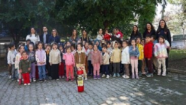 Lider Çerçioğlu çocukların gelişimleri için yanlarında olmaya devam ediyor