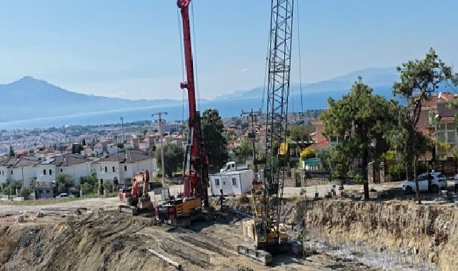 Lider Çerçioğlu’ndan Kuşadası’nda Yol Yenileme ve Güçlendirme Çalışması