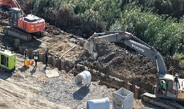 Lider Çerçioğlu’nun altyapı çalışmaları kentin dört bir yanında vatandaşlarla buluşmaya devam ediyor