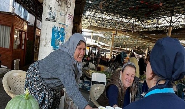 Lider Çerçioğlu’nun İçleri Isıtan İkramı Bu Yıl da Vatandaşlar ve Pazarcı Esnaflarıyla Buluşuyor