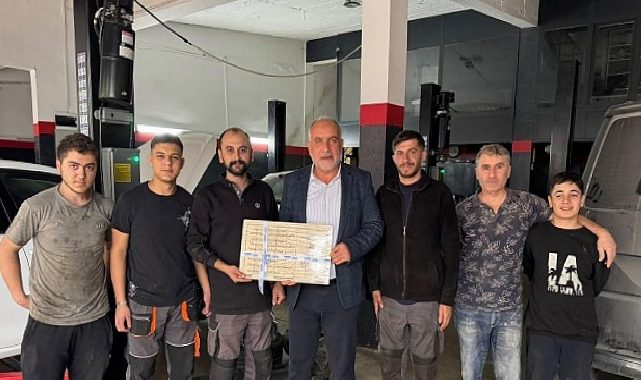 Lider Sandıkçı’dan Gönül Ziyaretleri: Esnafla Buluştu