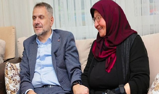 Lider Vekili Akın’dan yaşlılara büyük vefa