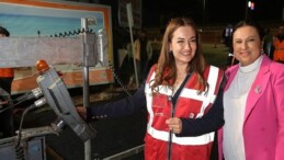 Lider Vekili Büşra Özdemir’den gece mesaisindeki asfalt takımlarına ziyaret