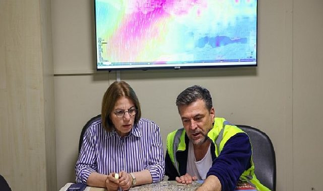 Maltepe Belediyesi takımları sağanak yağış ve fırtınaya karşı tam kapasite alanda