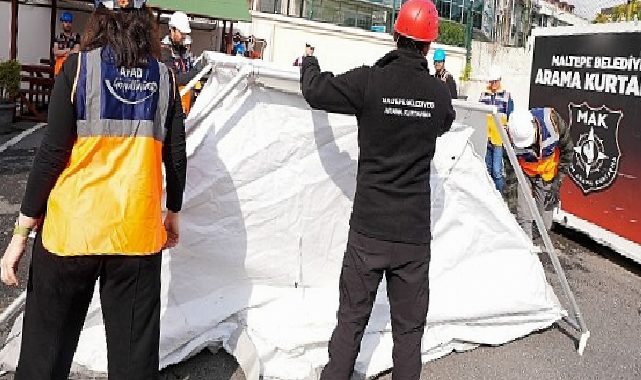 Maltepe’de afetlere karşı seferberlik sürüyor: 800 mahalle afet gönüllüsü alanda