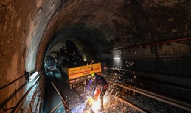 Metro raylarında değişim vakti