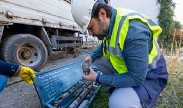 Mikrobölgeleme çalışmaları Konak ve Bayraklı’da sürüyor