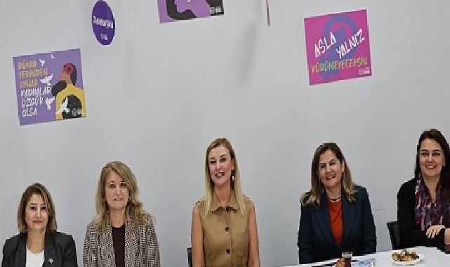 Nilüfer’in bayan muhtarları buluştu