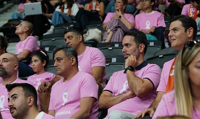 Pembe Tribünden Tüm Bayanlara: Kendine Vakit Ayır, Sıhhatini İhmal Etme