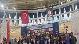 Pist Bisikleti Kupası’nın Genç Yıldızları Konya Velodromu’nda Pedal Çevirdi
