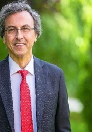 Prof. Dr. Ahmet AydınZehirli ve Yenilebilir Mantarlar Birbirine Benzeyebilir